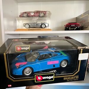 Burago 1991 Bugatti Eb110 Diecast - 1:18 Scale